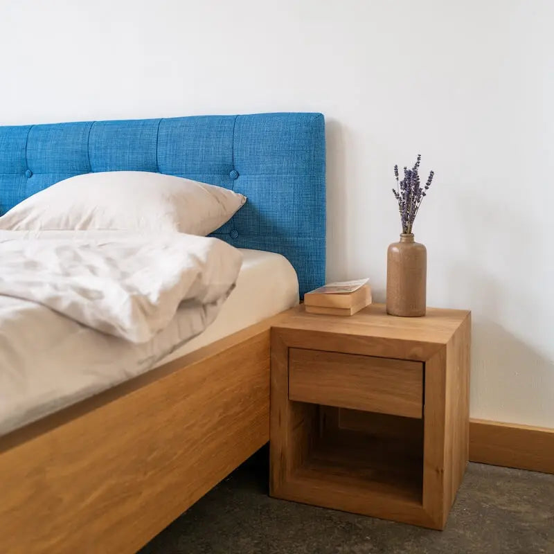 Bett "Kufen" aus Eiche mit Designtextilkopfteil - Image #8