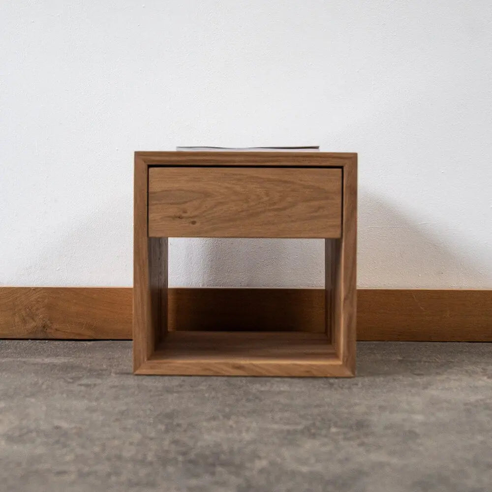 filigraner Nachttisch Eiche- "Kubus" - Image #1