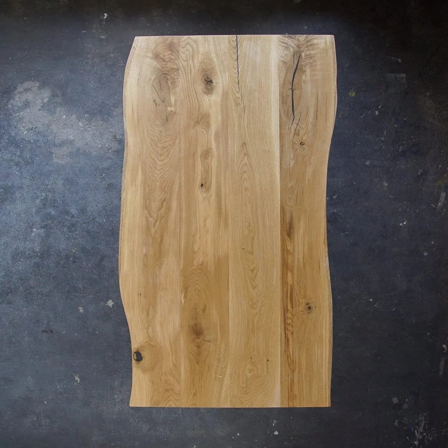 Esstisch Eiche massiv - mit organischer Holzplatte