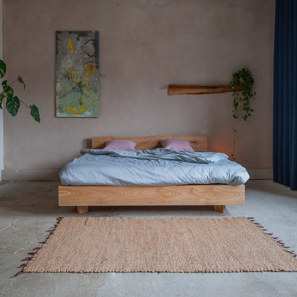 Massivholzbett NIMA Schwebebett aus 30mm Esche