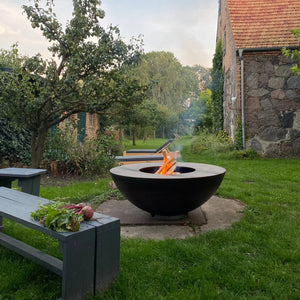 Woodcuisine auf dem Birkenhof – Feuerring, frische Zutaten & gemeinsames Kochen in natürlicher Umgebung