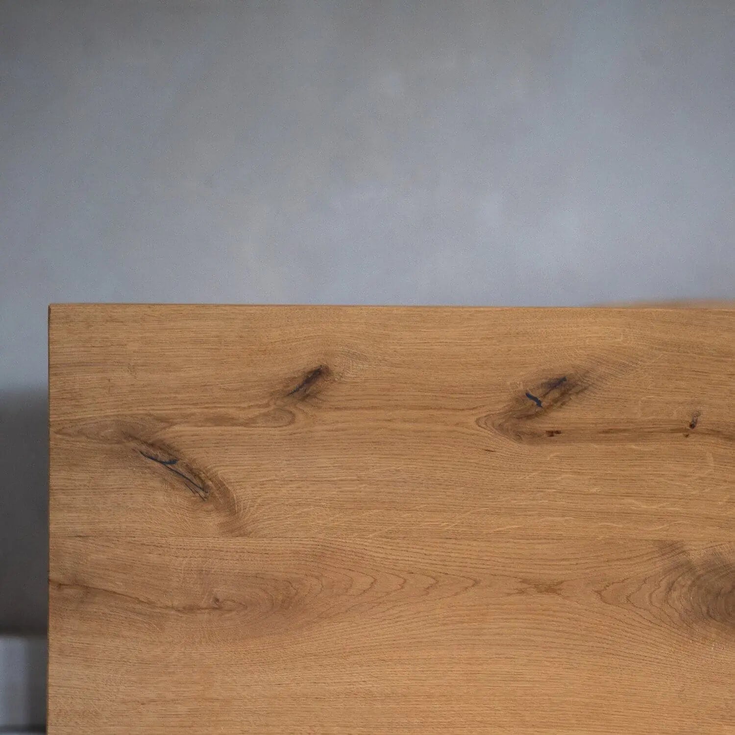 Kopfteil Variante A für das Bett im Industriedesign